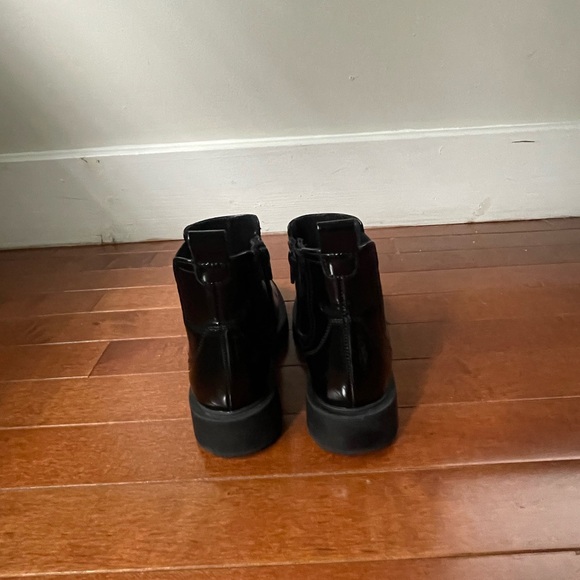 Kids Zara Lug Sole Chelsea boot - Picture 3 of 4